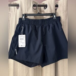 NWT Salomon Women's Core 2in1 Black Athletic Shorts, Large